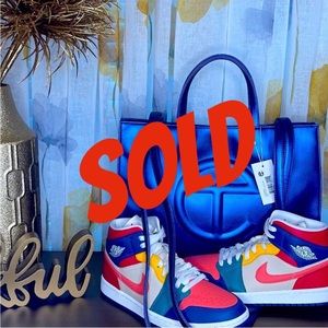🛑SOLD 🛑 Authentic Medium NWT Colbalt Blue Telfar Shopping Bag